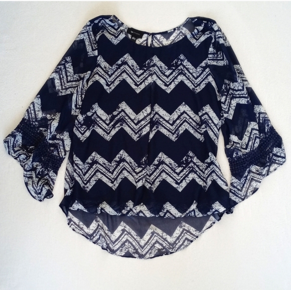 🌿 AB Studio Navy White Abstract Print Cut Out 3/4 Sleeve High Low Blouse L - Picture 7 of 9